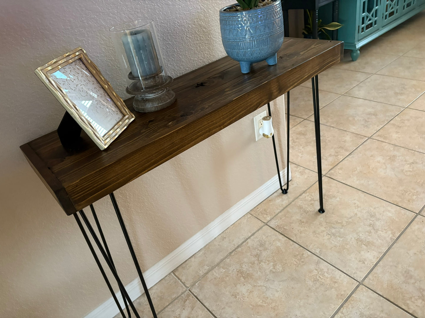 Rustic Farmhouse Wood Plank Console Table with Hairpin Legs