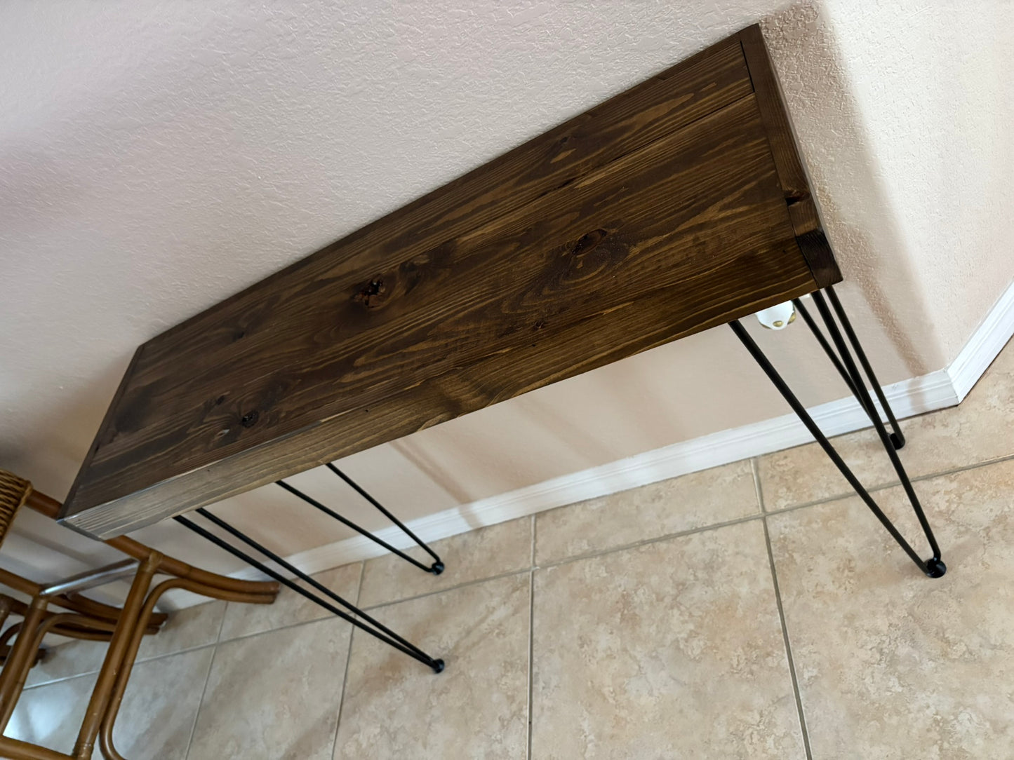 Rustic Farmhouse Wood Plank Console Table with Hairpin Legs